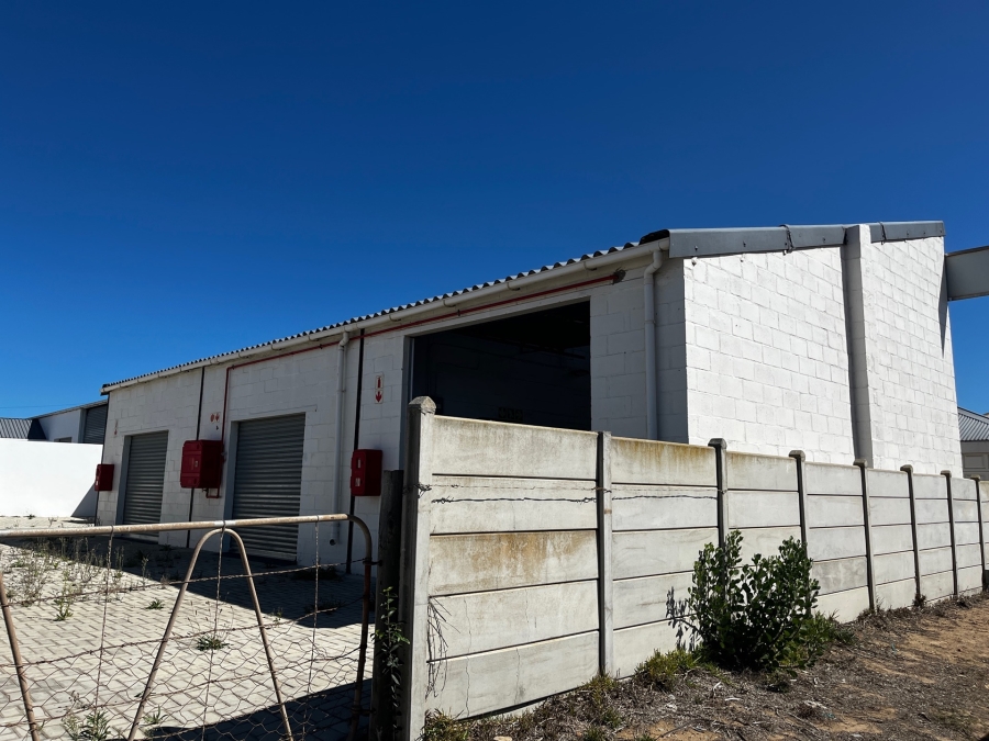 Commercial Property for Sale in Struisbaai Western Cape